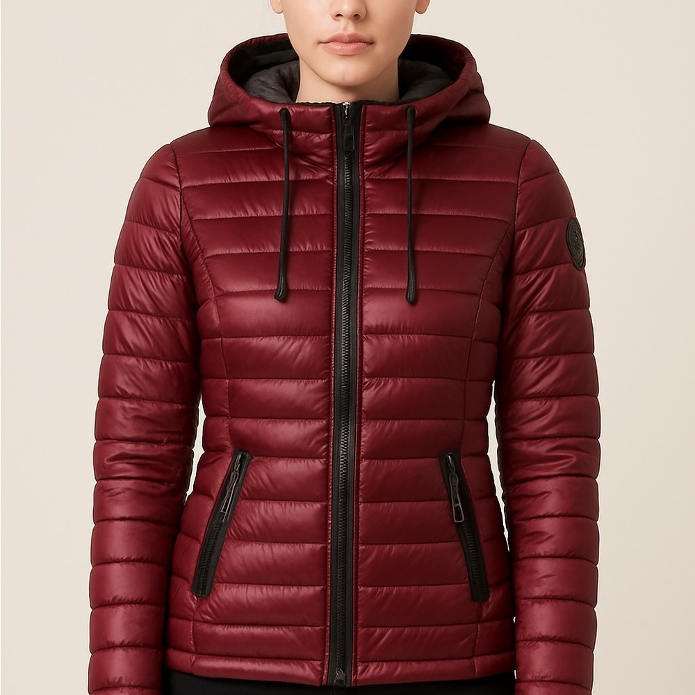 Canada Weather Gear Women’s Puffer Jacket Burgundy Hooded Lightweight Coat Sz S